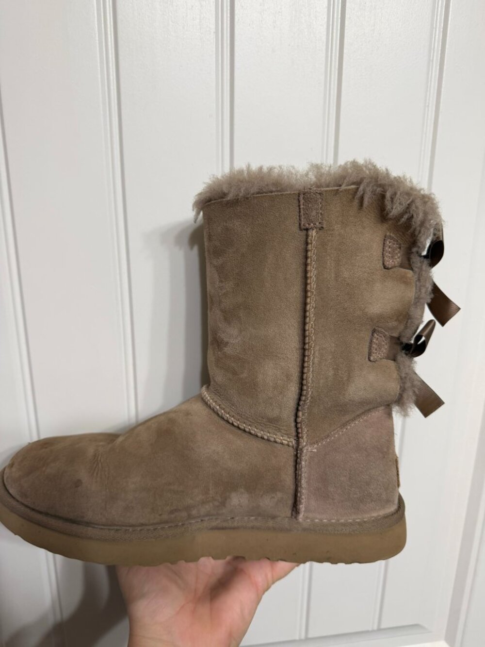 UGG Bailey Bow II Chestnut Sheepskin Boots Women's Size 9 w/ Original Box - Picture 5 of 15